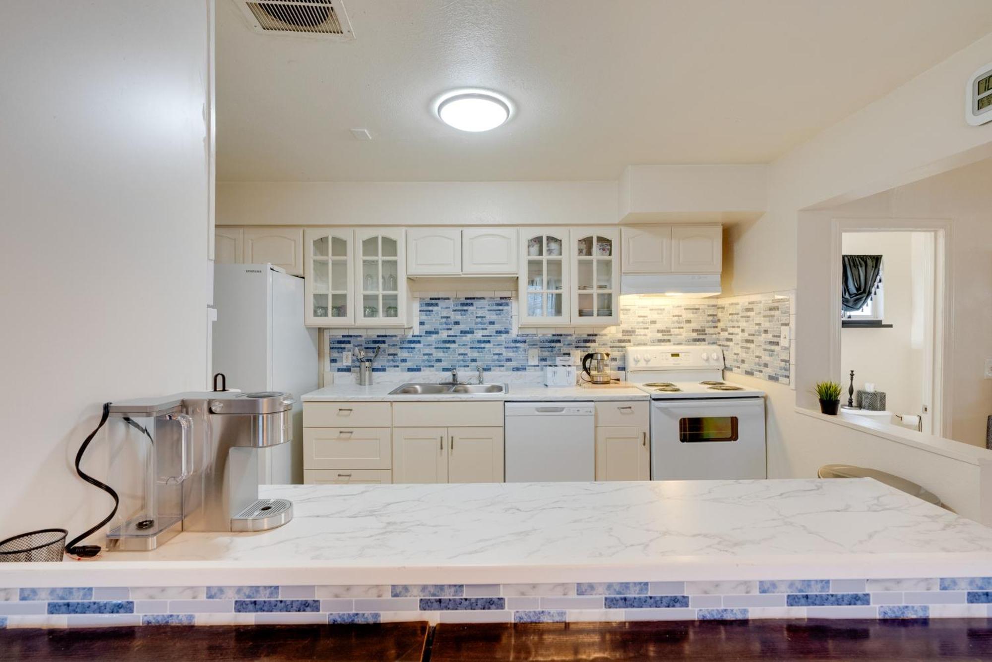Breezy Fresno Home - Near Airport And Downtown מראה חיצוני תמונה