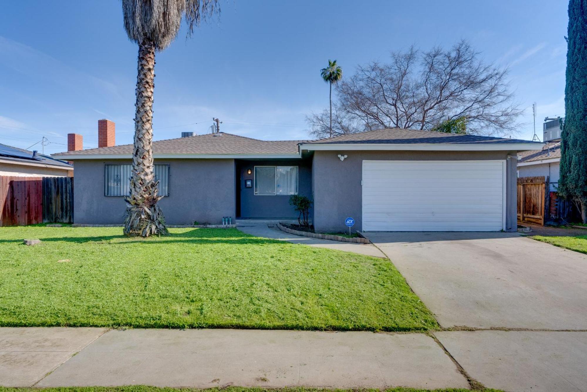 Breezy Fresno Home - Near Airport And Downtown מראה חיצוני תמונה