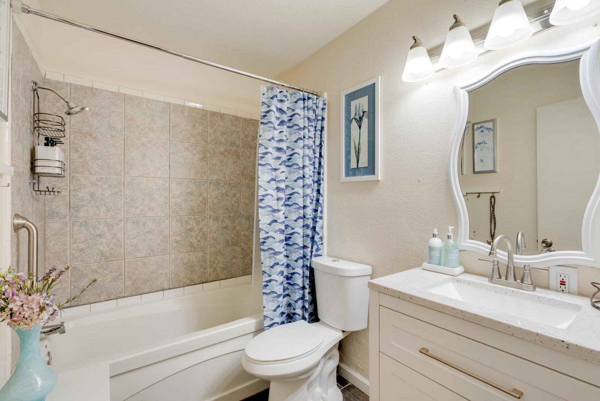 Breezy Fresno Home - Near Airport And Downtown מראה חיצוני תמונה